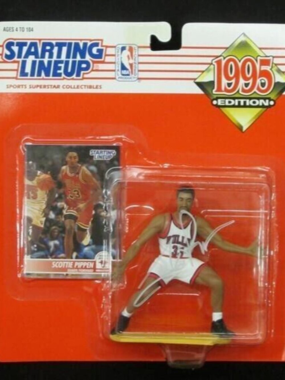 Scottie Pippen signed 1995 Kenner NBA Starting Lineup Chicago Bulls w/COA